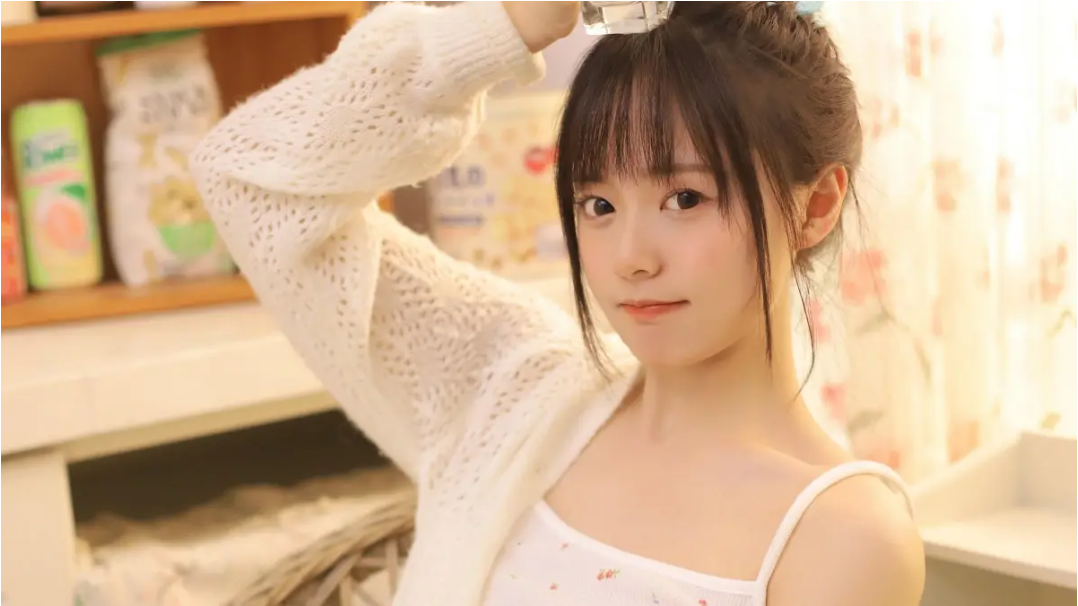 疫情下(xia)服裝行業迎來(lai)嚴峻大考!翰飛(fei)科技“虛拟試衣(yi)”已成必然趨勢(shi)