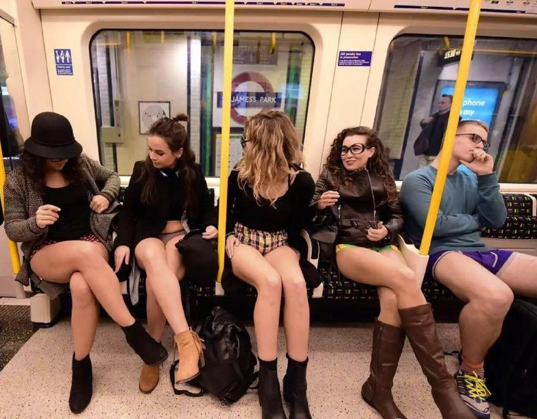 “不該哄(hong)擡價格的”,中(zhong)企自研高鐵(tie)軸承後,美歐(ōu)沒辦法卡脖(bó)子了