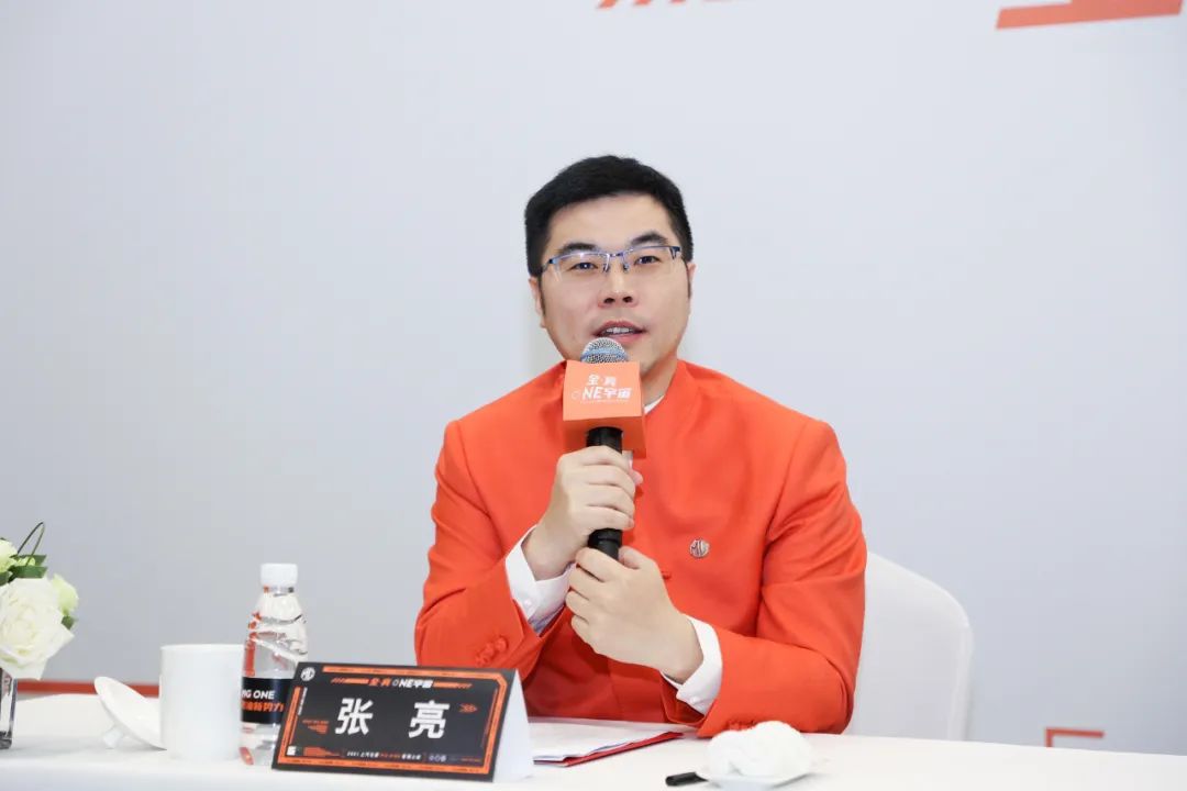 讓更多(duō)的年輕人享受(shou)前沿科技,MG ONE的護(hù)城河非常深