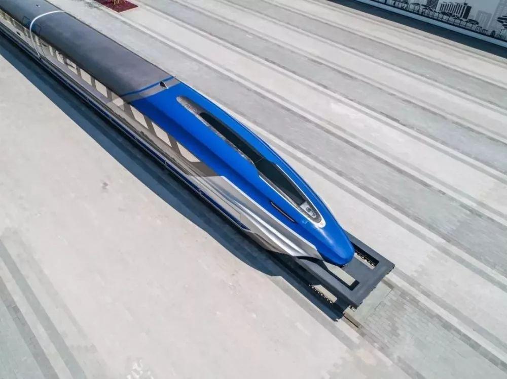 真正黑(hēi)科技,速(sù)度比飛(fei)機還快(kuai)?中國基(ji)建再創(chuang)奇迹,時(shi)速達1000公(gong)裡