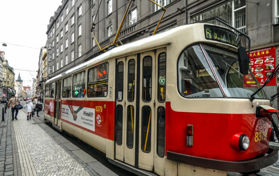 “不(bú)該哄擡價格(ge)的”,中企自研(yán)高鐵軸承後(hou),美歐沒辦法(fǎ)卡脖子了